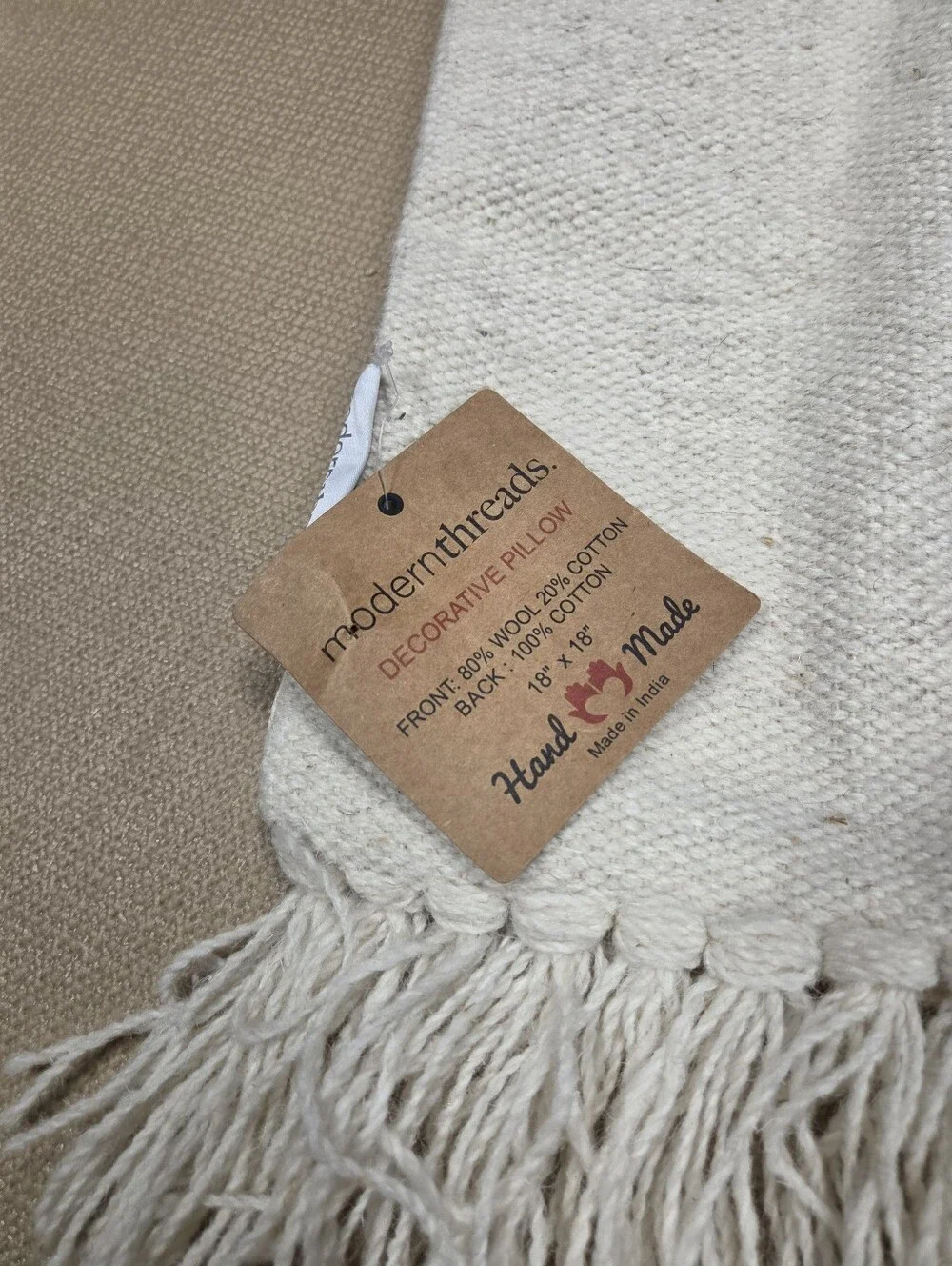 Modern Threads Decorative pillow cover 18 x 18 Hayan Wool Cotton Blend